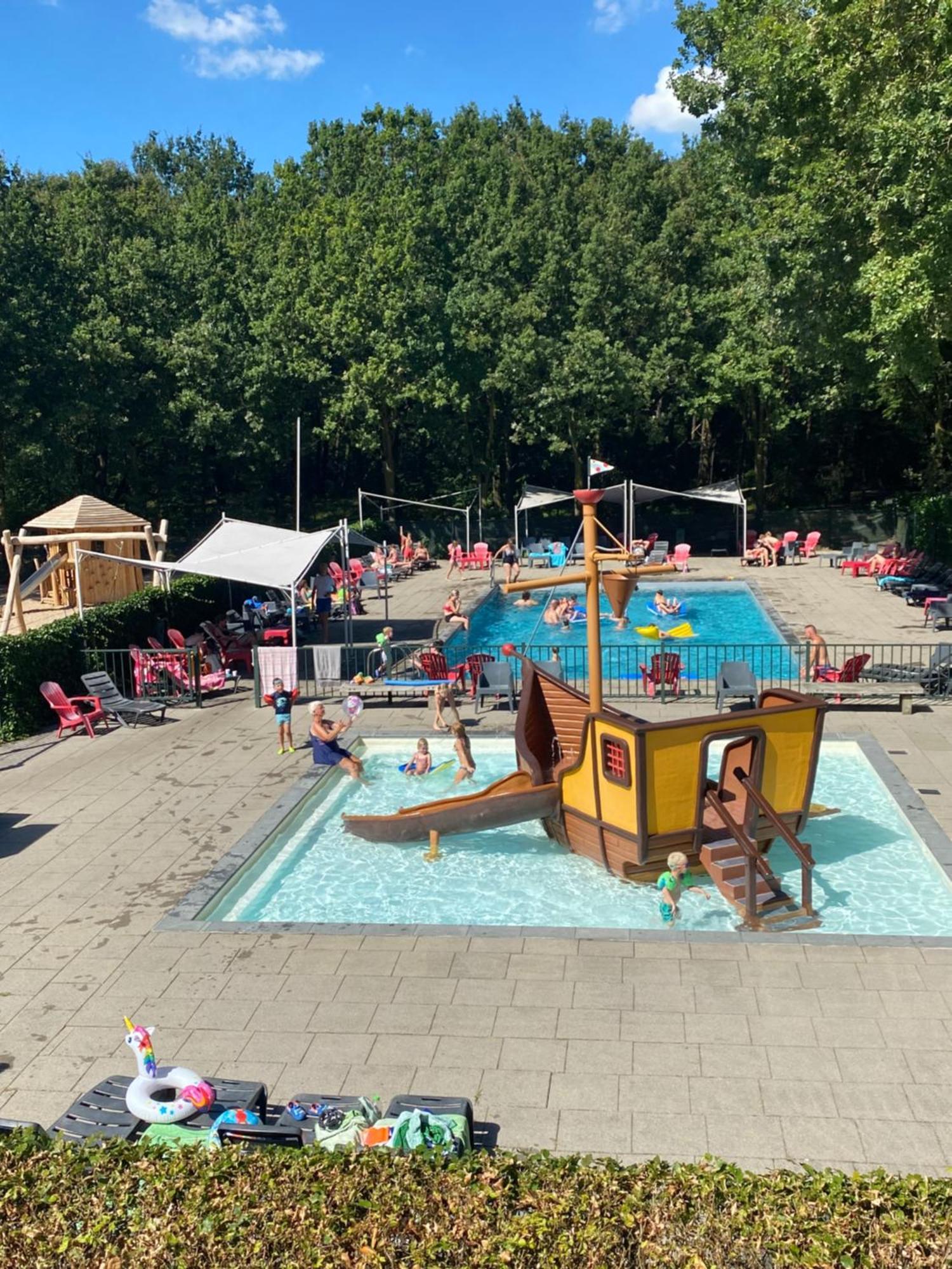 Holiday Park Duinhoeve Udenhout Экстерьер фото